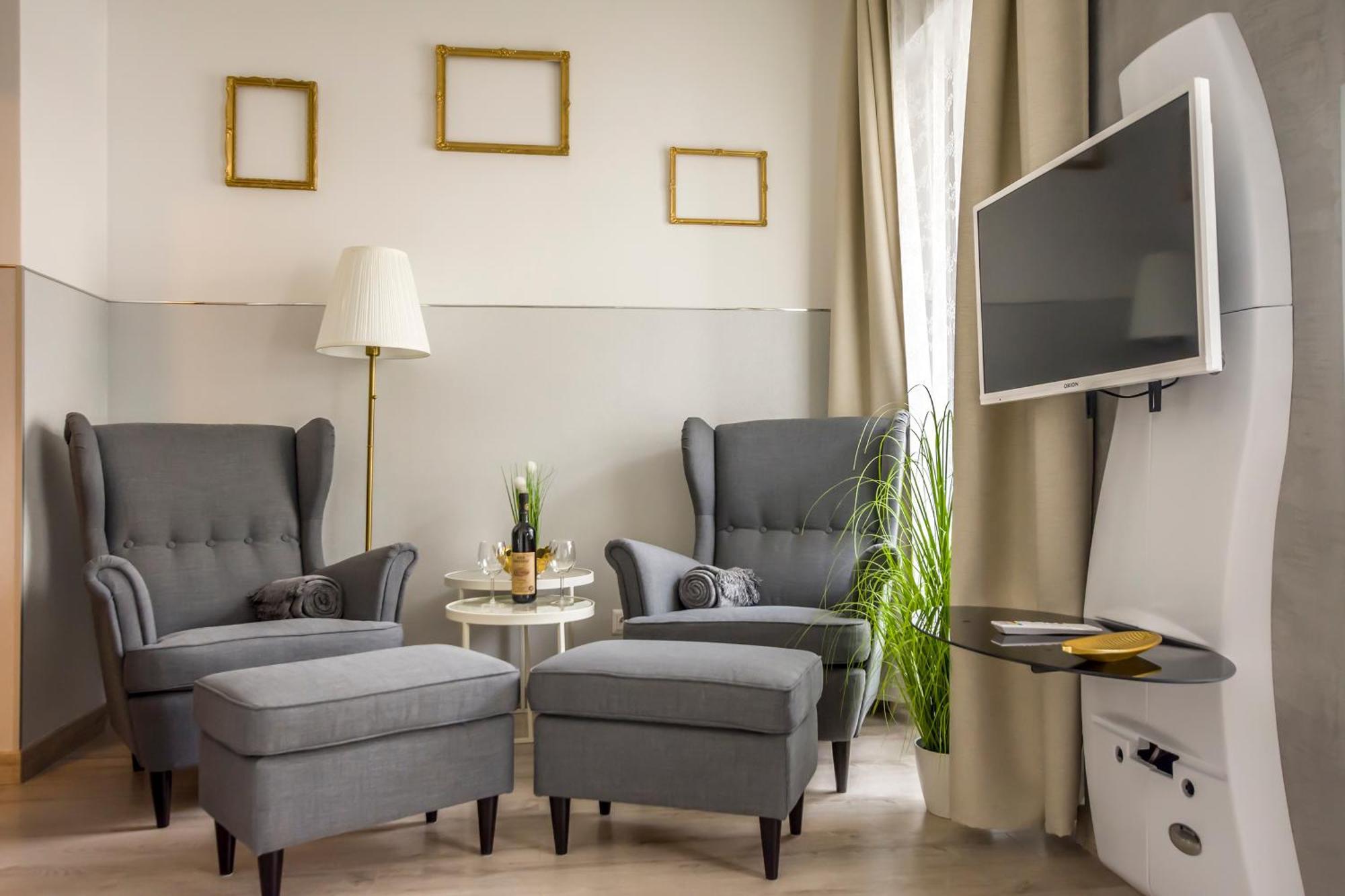 K40 Romantic Deluxe Studio In The City Center Budapest Kültér fotó